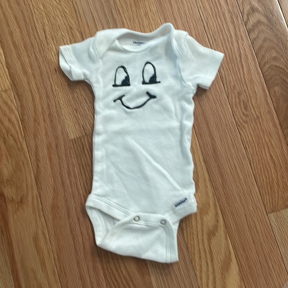 Newborn Friendly Ghost Costume - Picture 2 of 4